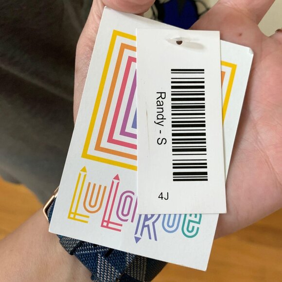 LuLaRoe Randy S Gray Shirt With Patriotic Raglan Sleeves Featuring Uncle Sam & R - Picture 5 of 5